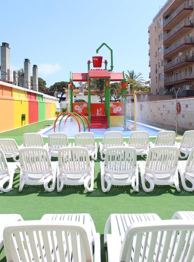 Hotel Papi Blau Malgrat de Mar Esterno foto