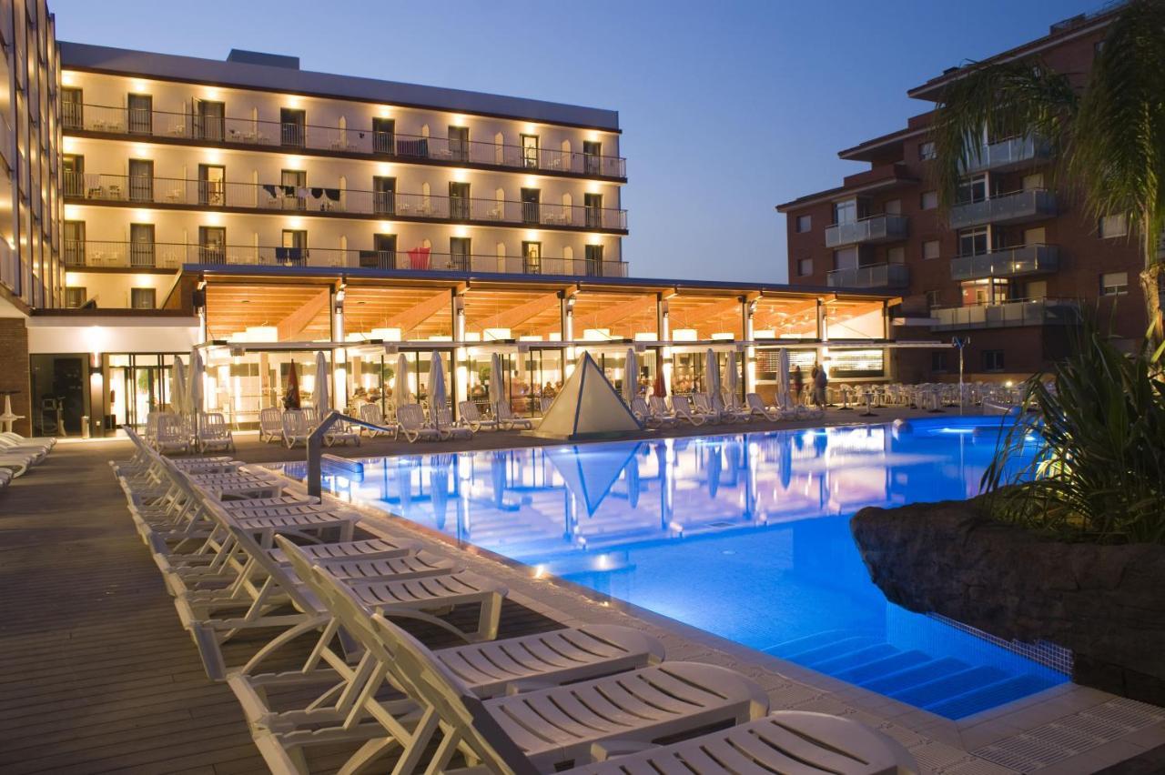 Hotel Papi Blau Malgrat de Mar Esterno foto